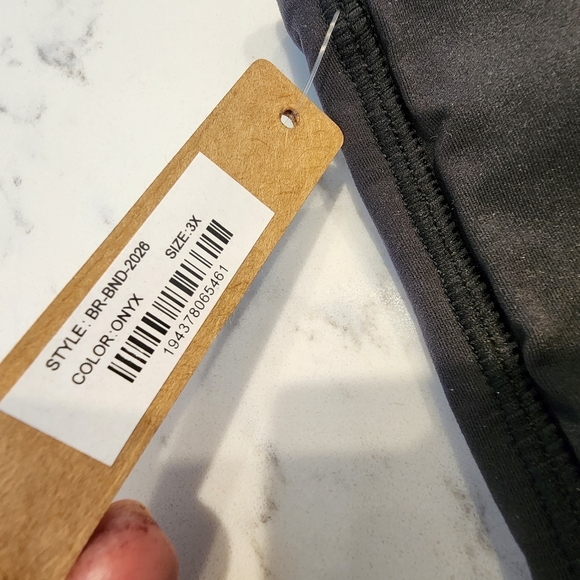 ❌️SOLD❌️ SKIMS - Bandeau Bra Black - Picture 4 of 7